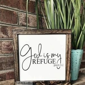 Meet your Posher, Daniela